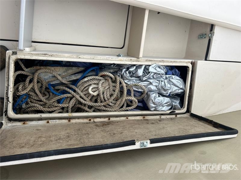 24 ft Fishing Boat Barcos / barcazas de carga