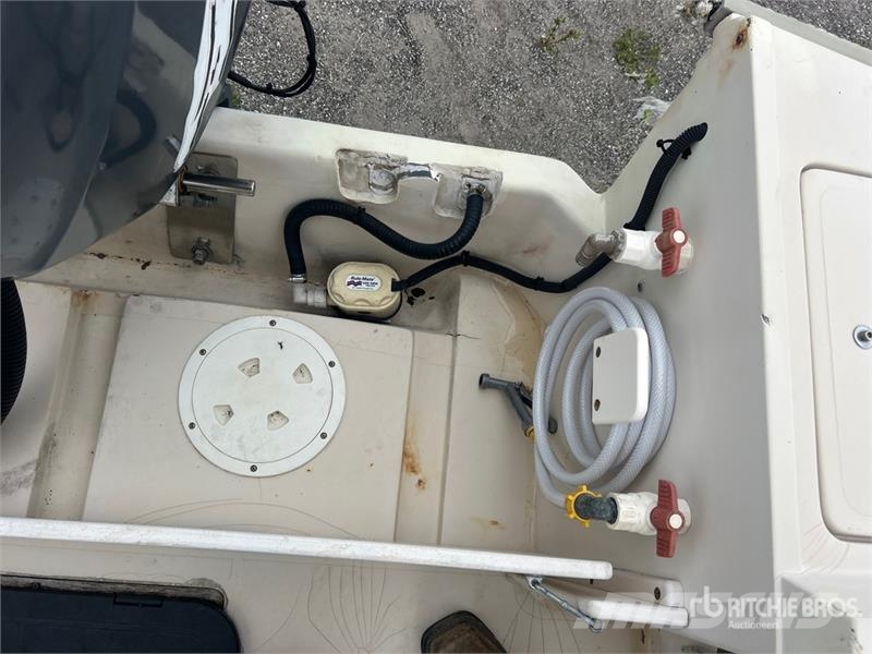 24 ft Fishing Boat Barcos / barcazas de carga