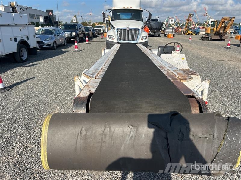 24 in x 20 ft Portable Transfer Belt Loader Lauksaimniecība- Citi