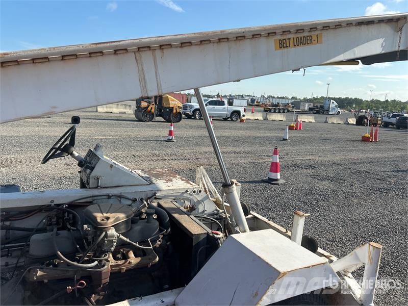24 in x 20 ft Portable Transfer Belt Loader Lauksaimniecība- Citi