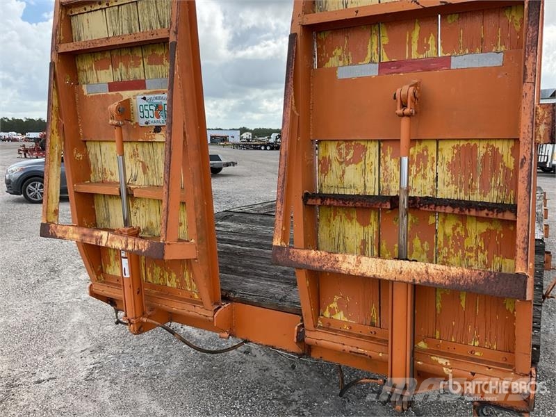  25 ft T/A Gooseneck Equipment Trailer Autovežių priekabos