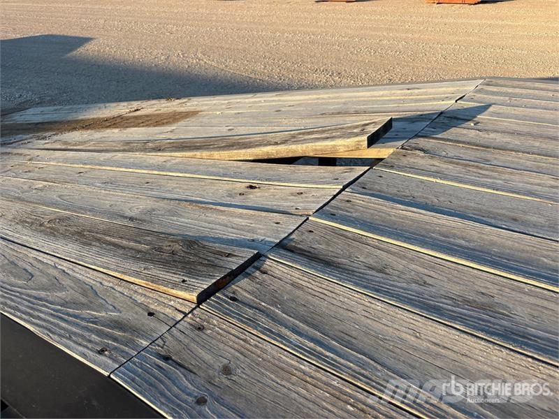  25 ft x 8 ft 4 in Loading Ramp معدات البناء - غير ذلك