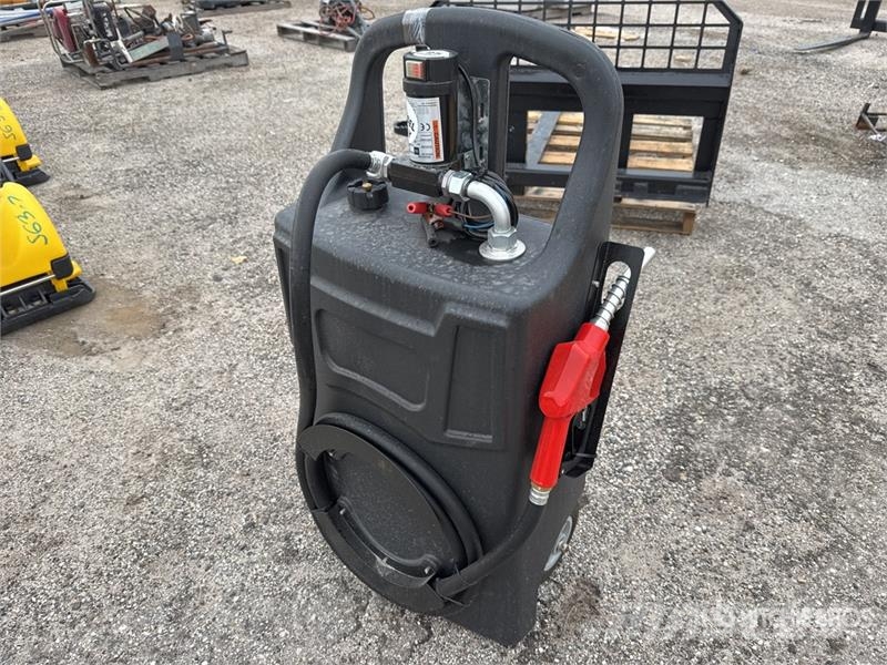 25 Gallon Poly Diesel Caddy with 12v Pump (Unused) 其他