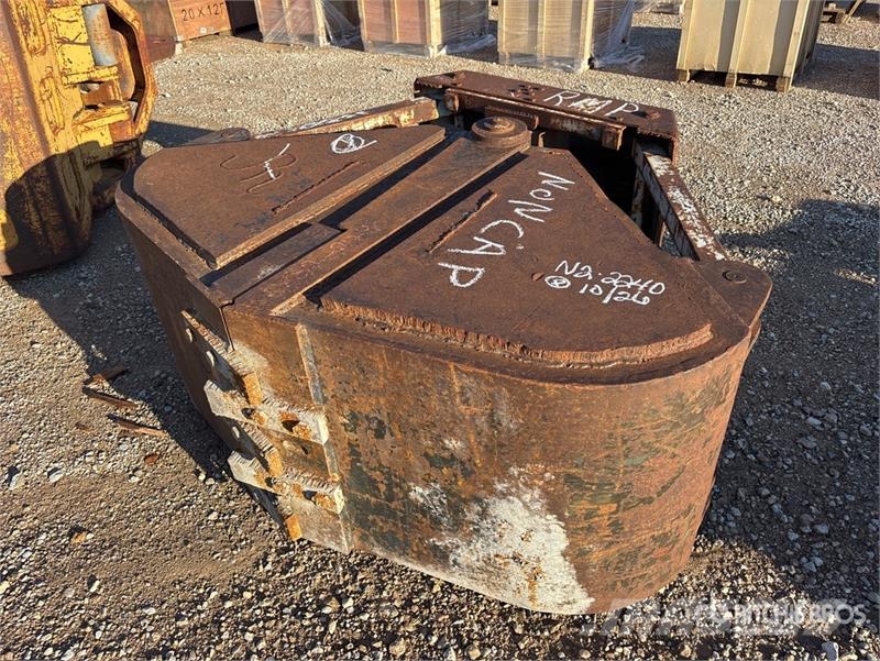 26 in Clamshell Bucket Запчастини для кранів
