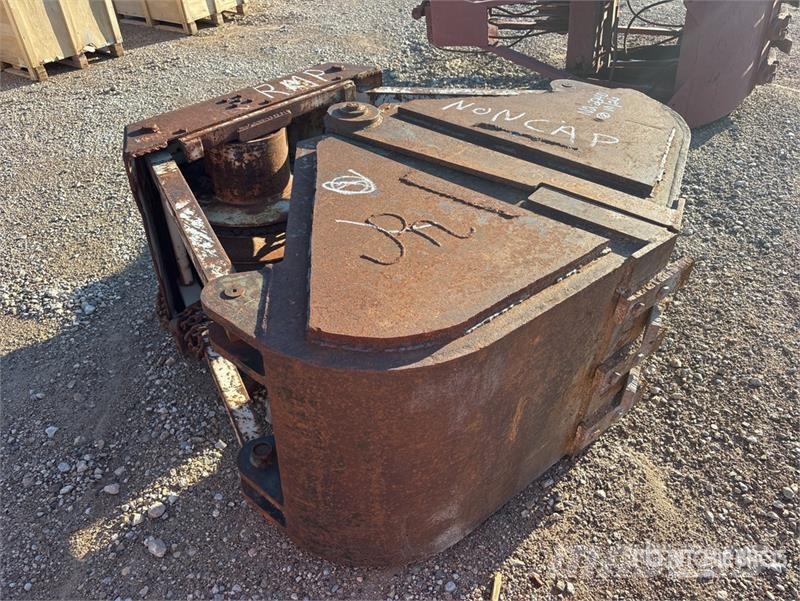 26 in Clamshell Bucket Запчастини для кранів
