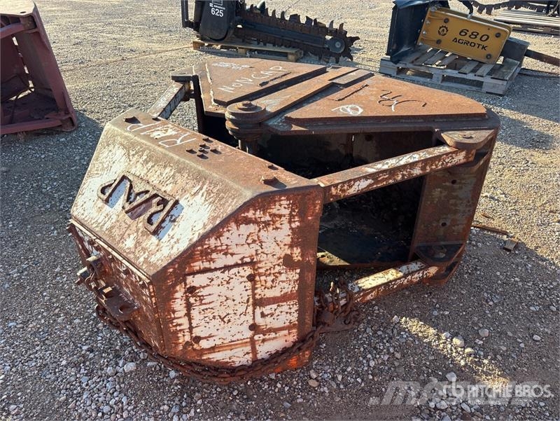 26 in Clamshell Bucket Запчастини для кранів