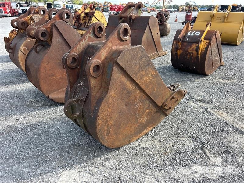 28 in Digging Excavator Bucket - Fits Cat 320 Žlice