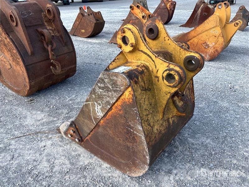 28 in Digging Excavator Bucket - Fits Cat 309 Žlice