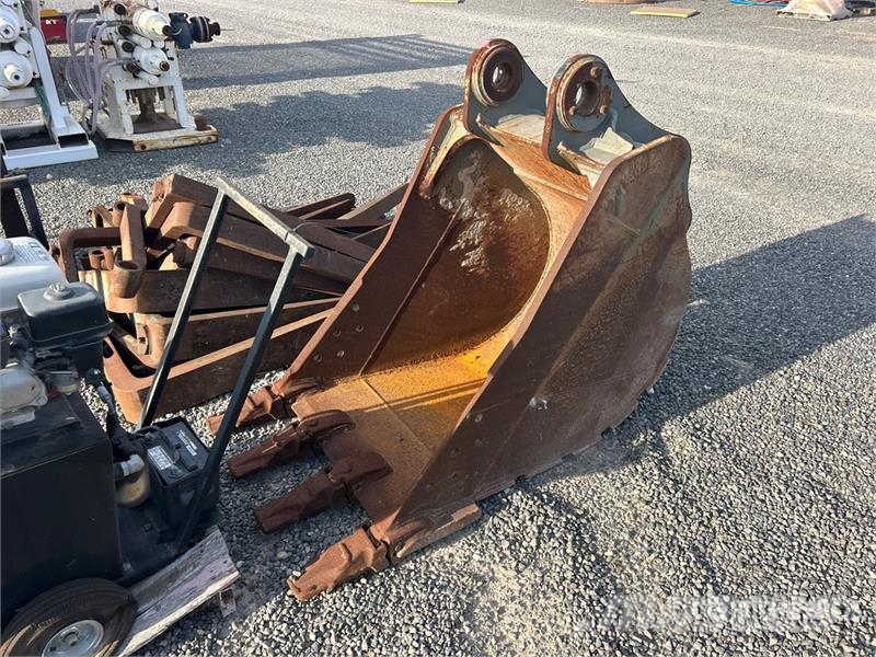  32 in Digging Excavator Bucket Skovle