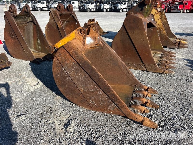 36 in Backhoe Loader Bucket Kašike / Korpe