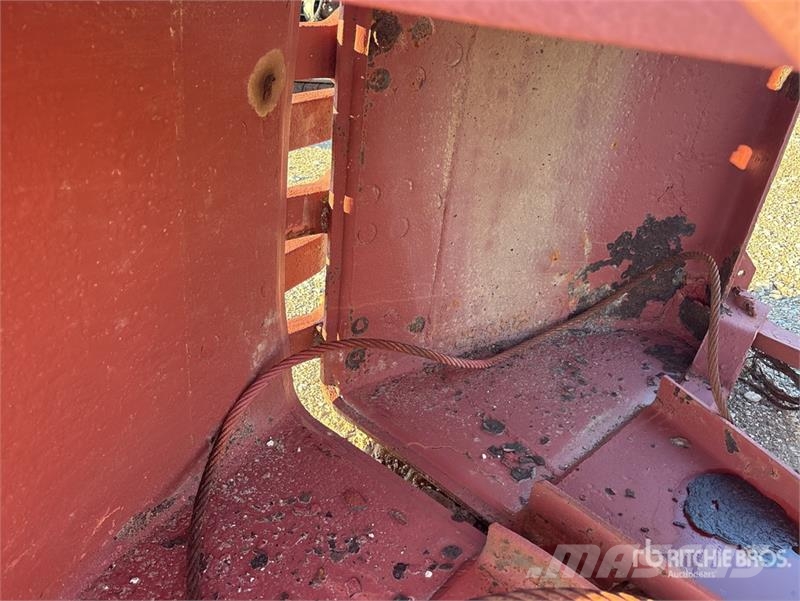 36 in Clamshell Bucket Запчастини для кранів