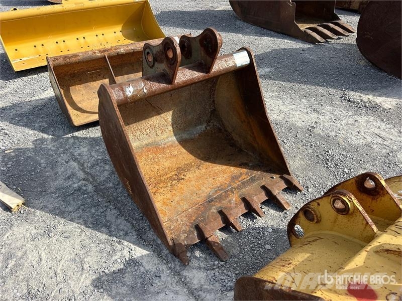  36 in Digging Excavator Bucket - Fits Cat 305 Kašike / Korpe