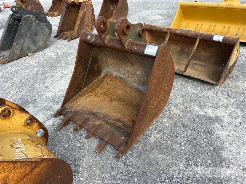  36 in Digging Excavator Bucket - Fits Cat 305 Kašike / Korpe