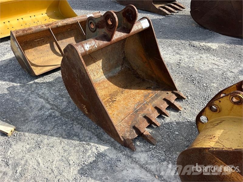  36 in Digging Excavator Bucket - Fits Cat 305 Kašike / Korpe