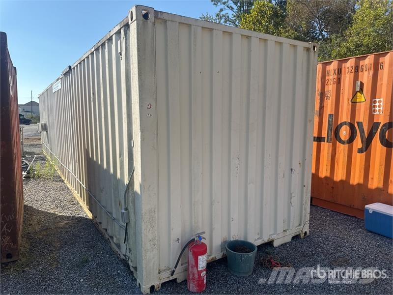  40 ft Standard Conex Box 472780-4 (Roll Up Doors,  Контейнери для зберігання