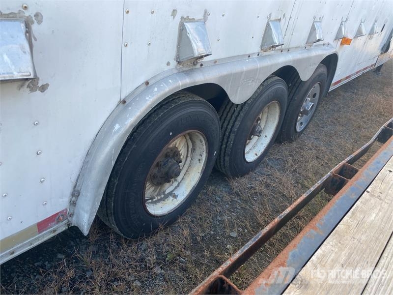 40 ft Tri/A Mobile Laundry Enclosed Trailer Van Body Trailers