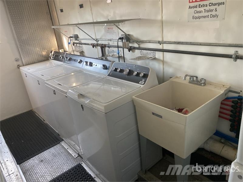 40 ft Tri/A Mobile Laundry Enclosed Trailer Van Body Trailers