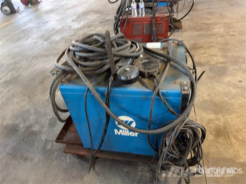 400 A Mobile Multi-Process Electric Welder Zváracie stroje