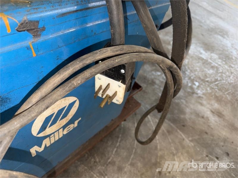 400 A Mobile Multi-Process Electric Welder Zváracie stroje