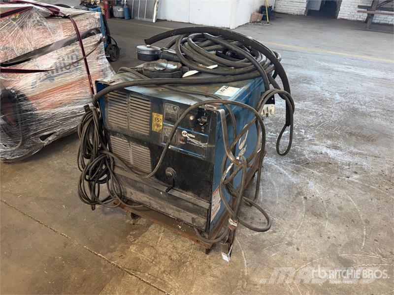 400 A Mobile Multi-Process Electric Welder Zváracie stroje
