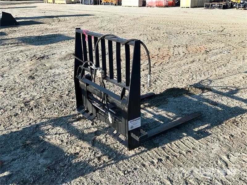  42 in Hydraulic Skid Steer Forks Fourche