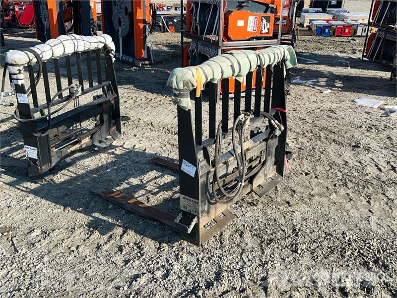  42 in Hydraulic Skid Steer Forks Fourche