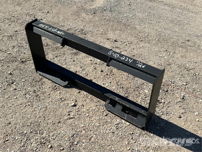  46 in . Skid Steer Attachment Mounting Plate Other components