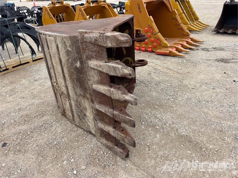  48 in Digging Excavator Bucket دلاء