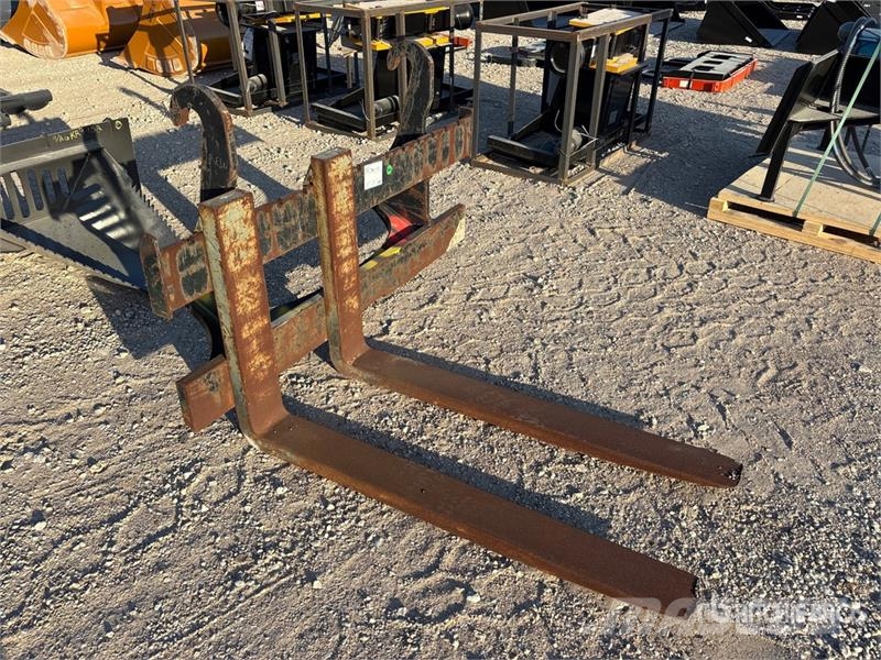 48 in Q/C Wheel Loader Forks Fourche