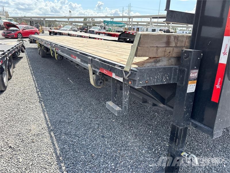 5 Star Trailer ST-913 FB 40 ft T/A Gooseneck Equip Prikolice za prevoz vozil