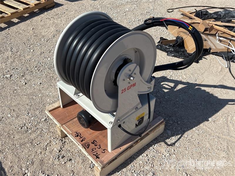 50 ft. Diesel Fuel Reel w/ HD 12v pump (Unused) Drugi deli