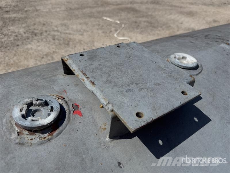 500 gal Steel Tank Fuel and additive tanks