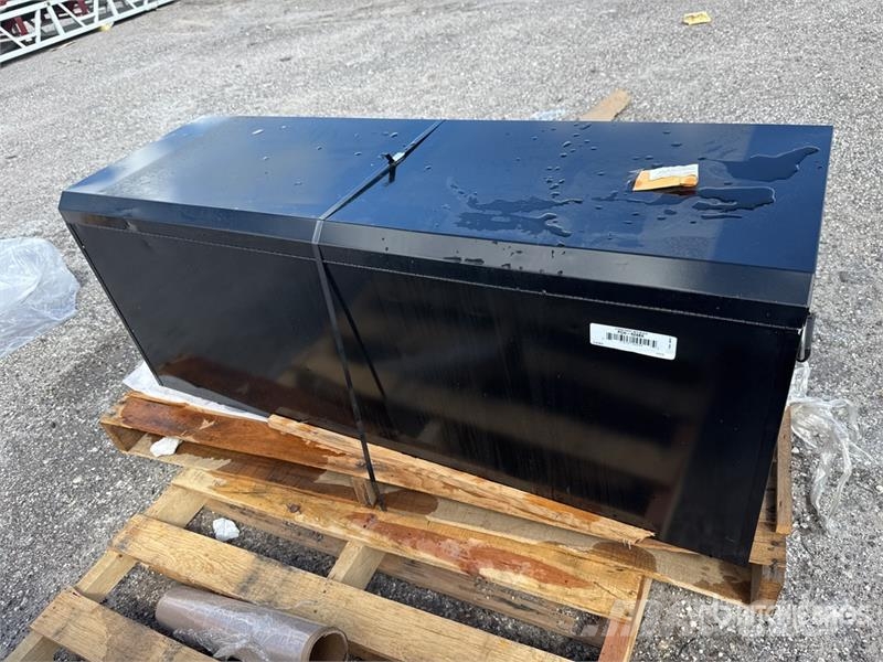 52 in 8 Drawer Chest Tool Box (Unused) Építőipar - Egyebek