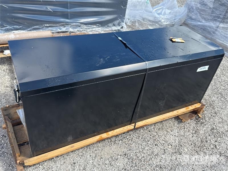 52 in 8-Drawer Tool Box (Unused) Építőipar - Egyebek