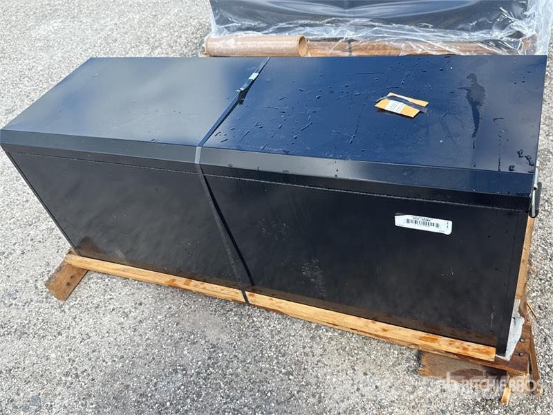 52 in 8-Drawer Tool Box (Unused) Építőipar - Egyebek