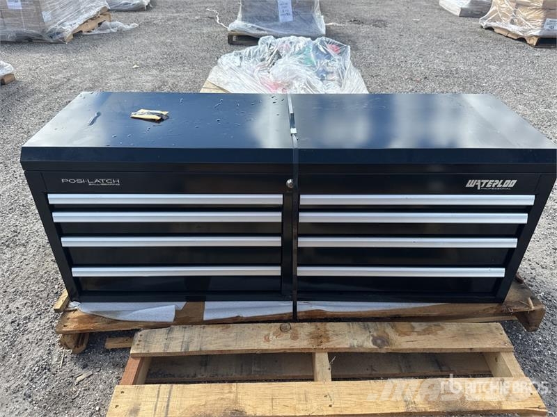 52 in 8-Drawer Tool Box (Unused) Építőipar - Egyebek