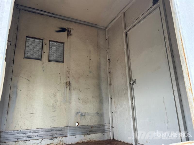  53 ft x 102 in T/A Van Trailer Box Trailers