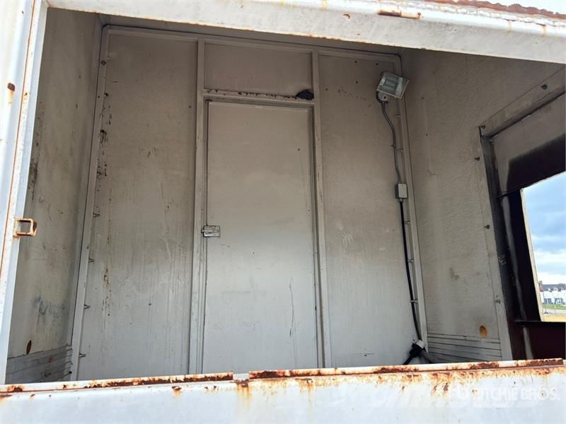  53 ft x 102 in T/A Van Trailer Box Trailers