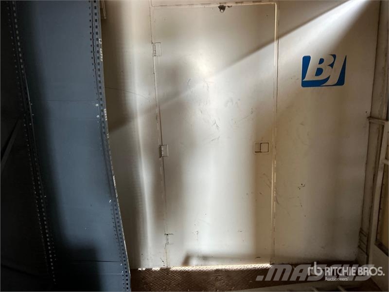  53 ft x 102 in T/A Van Trailer Box Trailers