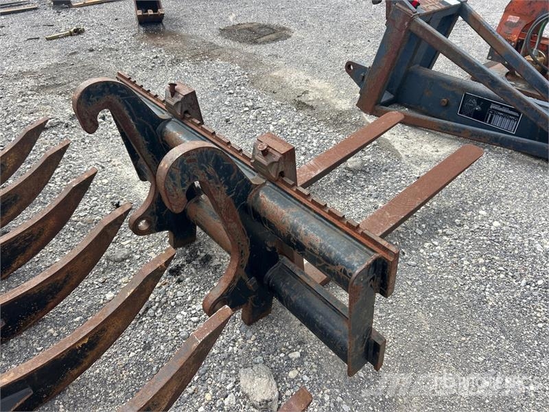 53 in Wheel Loader Forks Вили