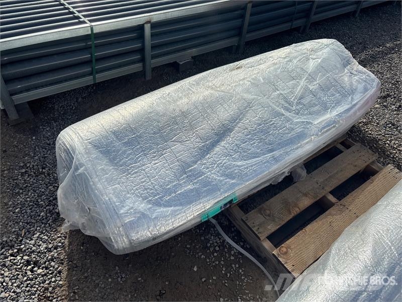 6.6 ft x 164 ft Bubble Aluminum Foil Reflective In Csörlők, emelőberendezések és anyagmozgató liftek