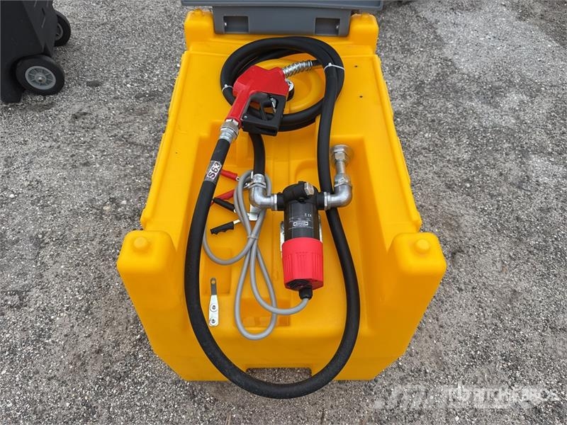 60 Gallon Poly Diesel Tank with 12v Pump (Unused) 其他