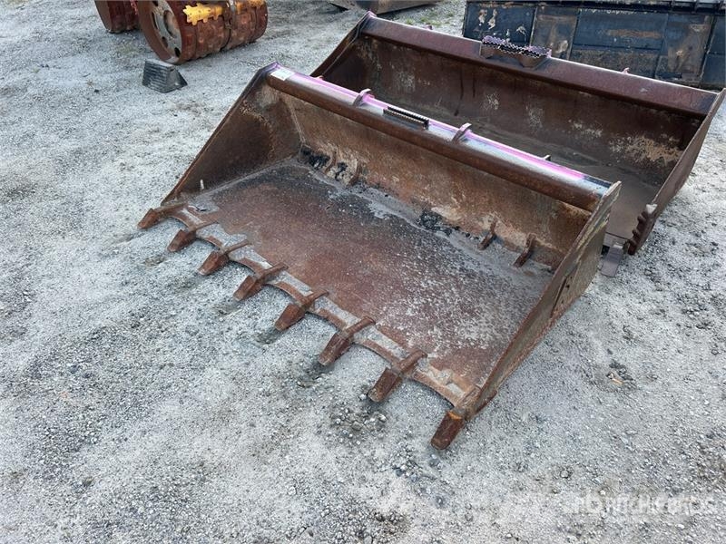 66 in General Purpose Skid Steer Bucket Baldes