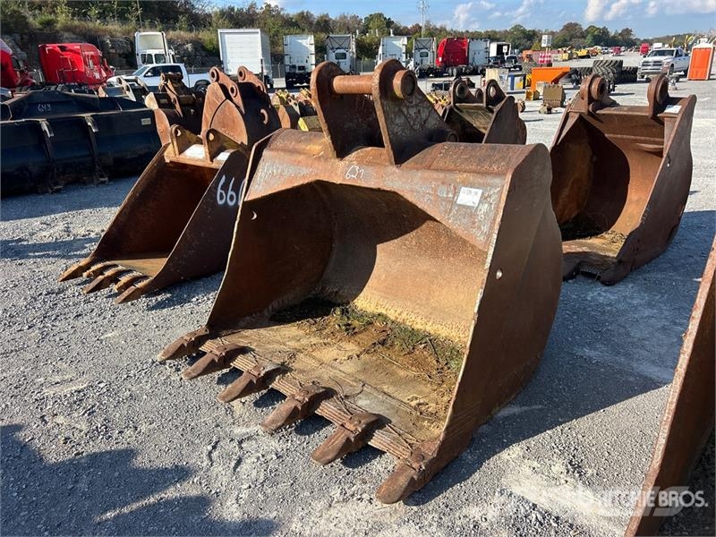67 in Digging Excavator Bucket - Fits Cat 330 Žlice
