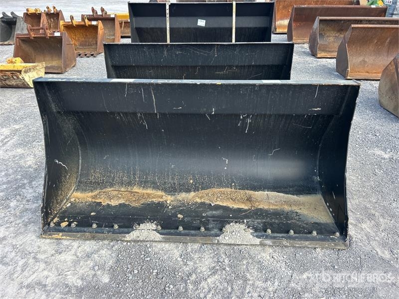 72 in General Purpose Ag Tractor Bucket - Fits Yan Ostala dodatna oprema za traktore