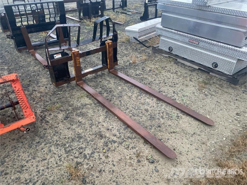  72 in Skid Steer Forks Fourche
