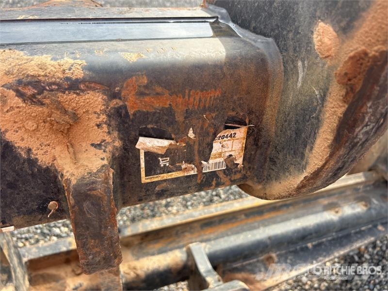 72 in Wheel Loader Forks - Fits Cat 938 Garfos