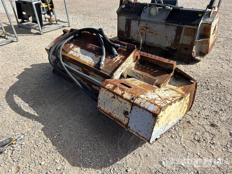 74 in Skid Steer Mulcher Лісові мулчери