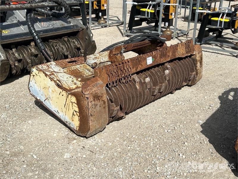 74 in Skid Steer Mulcher Лісові мулчери