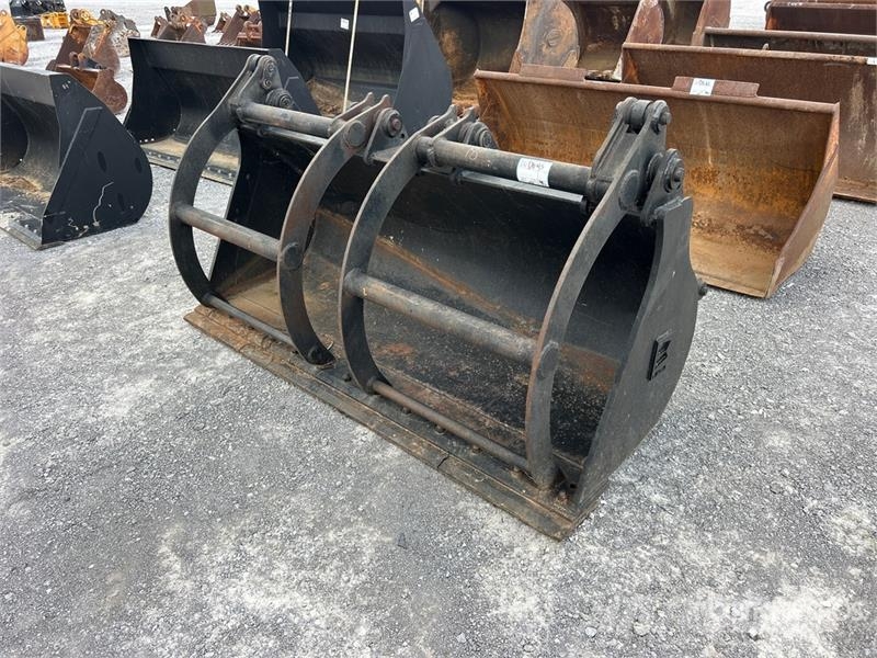 77 in General Purpose Wheel Loader Grapple - Fits Grapples